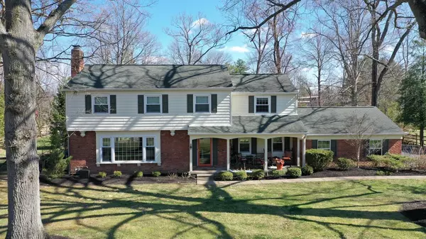 Sycamore Twp, OH 45243,8498 Owlwoods Ln