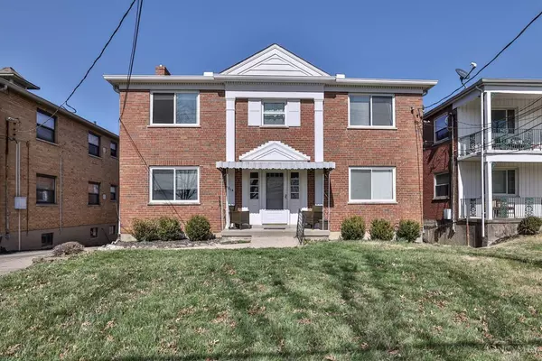 4014 Longford Dr, Sycamore Twp, OH 45236