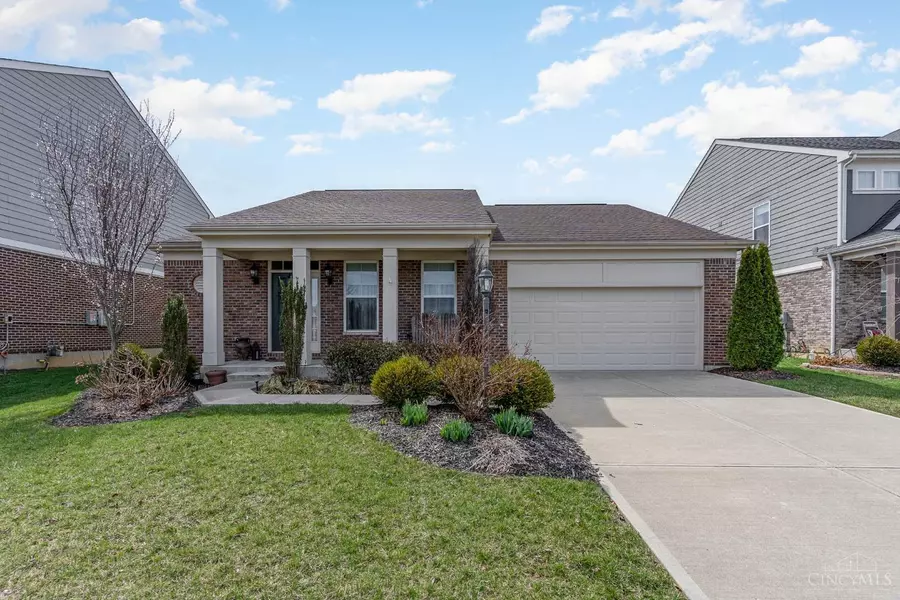 183 W Decatur Ln, Loveland, OH 45140