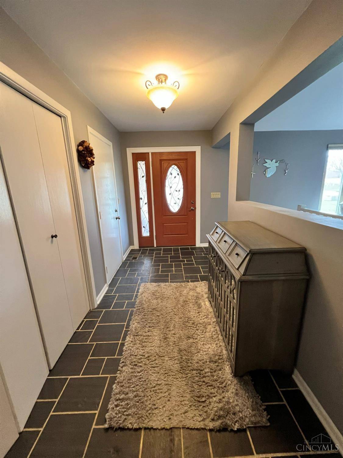 Montgomery, OH 45242,9944 Forestglen Dr