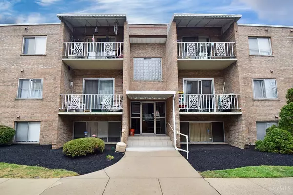 3632 Westwood Northern Blvd #27, Cheviot, OH 45211