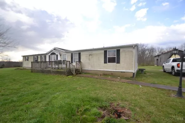 3236 White Oak Valley Rd, Scott Twp, OH 45121