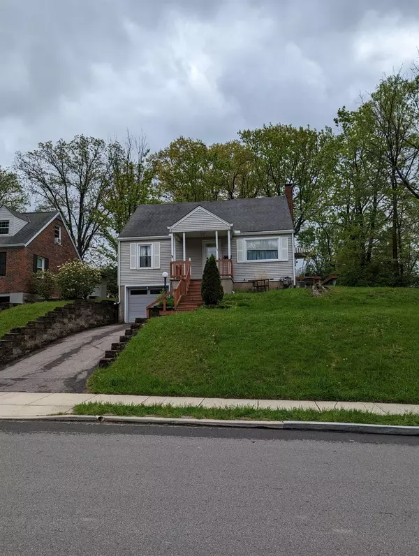 Madeira, OH 45243,7106 Thomas Dr