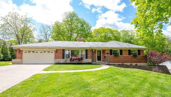 1235 Ramblinghills Dr, Anderson Twp, OH 45230