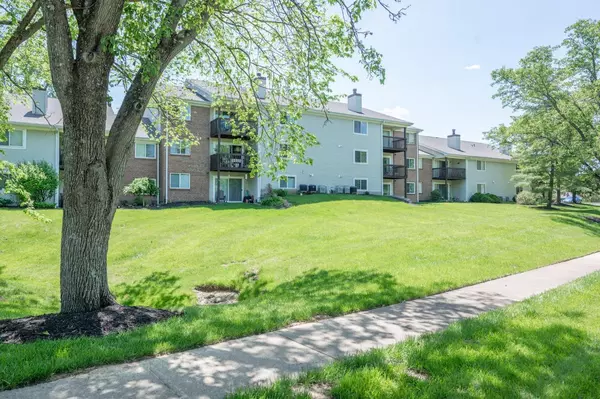 Miami Twp, OH 45150,5984 Meadowcreek Dr #2