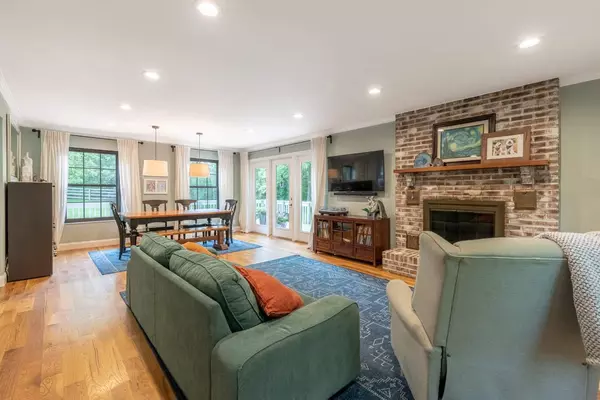 Miami Twp, OH 45140,6909 Paxton Rd