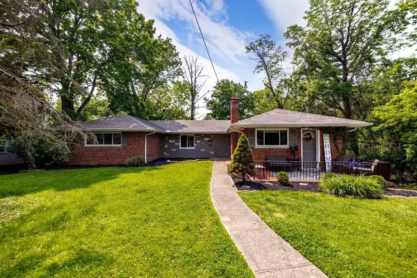 5827 Kinoll Ave, Cincinnati, OH 45213