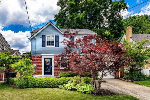 4439 Clifford Rd, Deer Park, OH 45236
