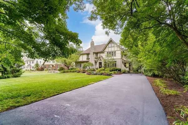 Wyoming, OH 45215,148 Burns Ave