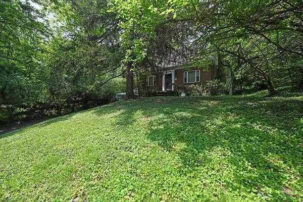 Wyoming, OH 45215,1007 Mary Ln