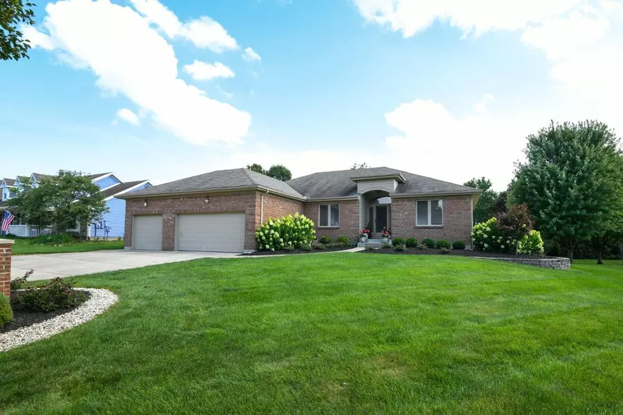 293 Chapel Dr, Clearcreek Twp., OH 45066