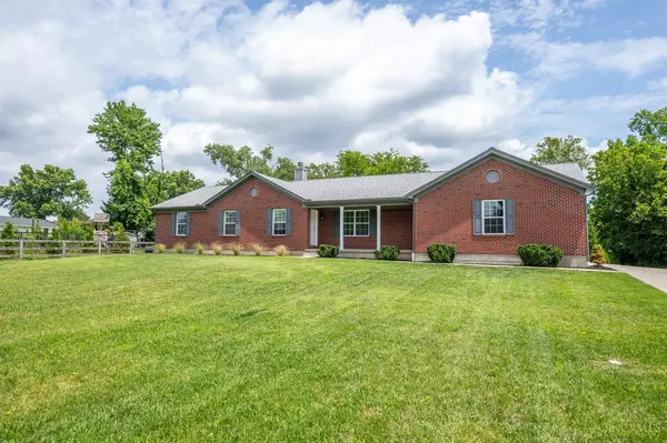 954 Phillips Rd, Anderson Twp, OH 45230