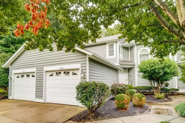 11588 Symmes Gate Ln, Cincinnati, OH 45249