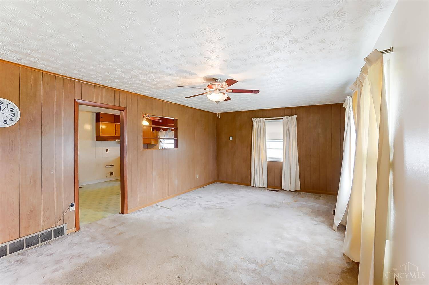 2641 Onaoto Ave, Dayton, OH 45414