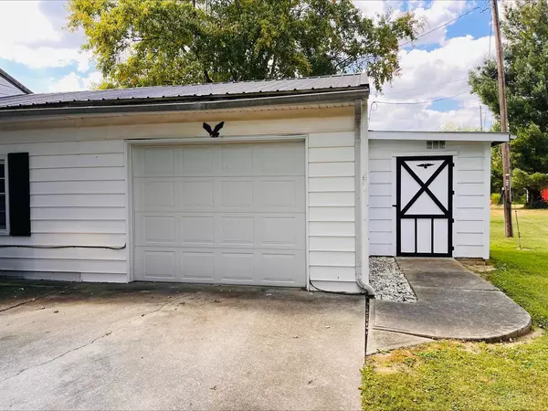 Peebles, OH 45660,235 High St