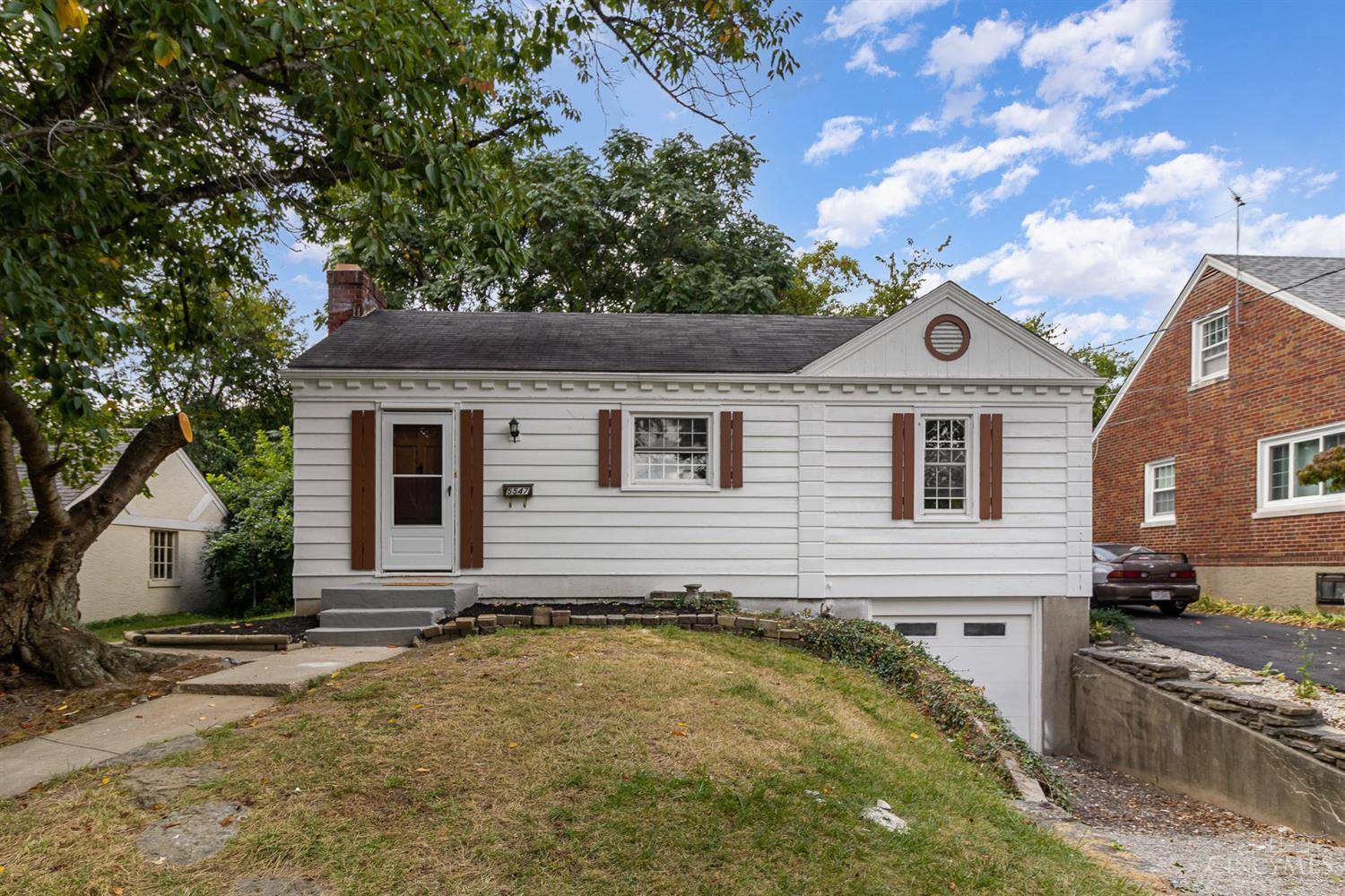 5547 Leumas Rd, Cincinnati, OH 45239