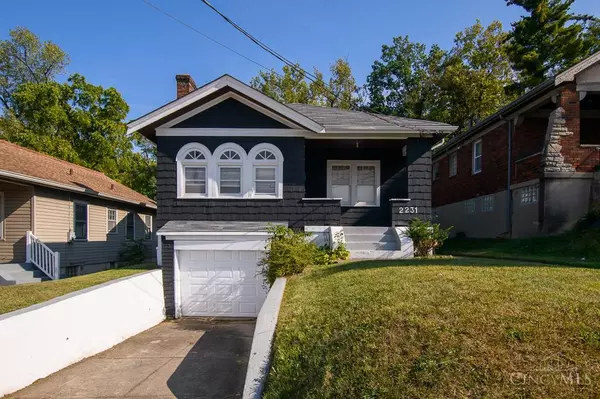 2231 Crane Ave, Cincinnati, OH 45207