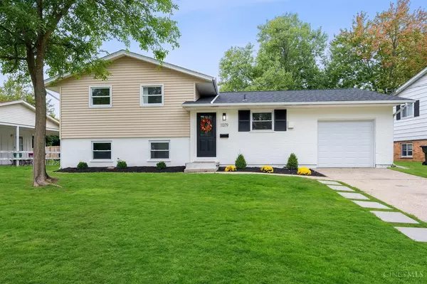 11379 Geneva Rd, Forest Park, OH 45240