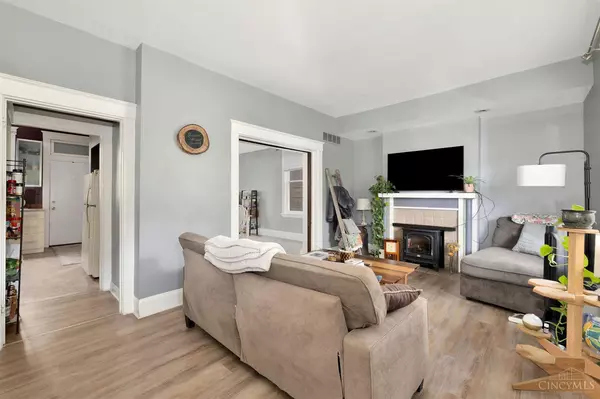 Cincinnati, OH 45208,3154 Linwood Ave