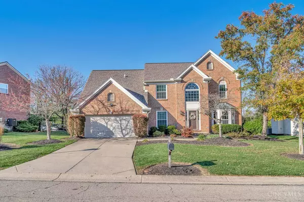 2344 Candlemakers Ln, Maineville, OH 45039