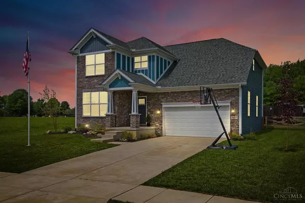 5477 Wellesley Trl, Waynesville, OH 45068