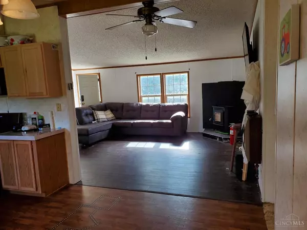 Midland, OH 45148,757 Lazenby Rd