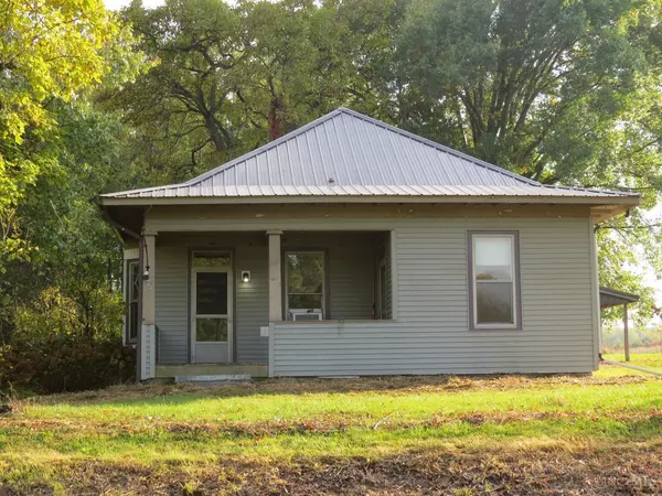 11582 State Road 250, Vevay, IN 47043