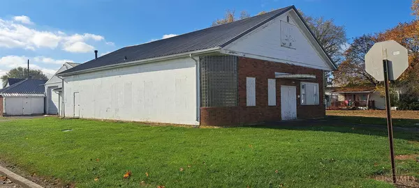 806 North St, Greenfield, OH 45123