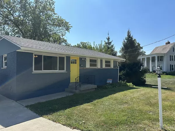 8566 Plainfield Rd, Sycamore Twp, OH 45236