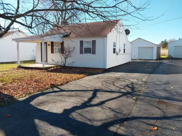 720 N 5th St, Greenfield, OH 45123