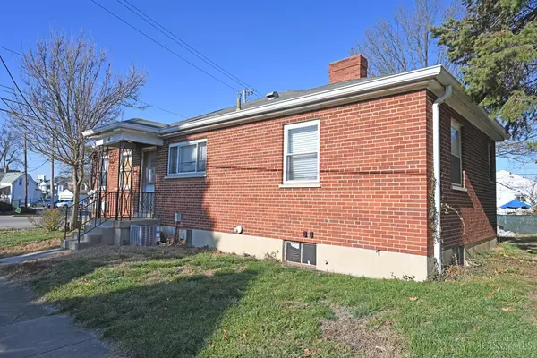Reading, OH 45215,802 Jefferson Ave