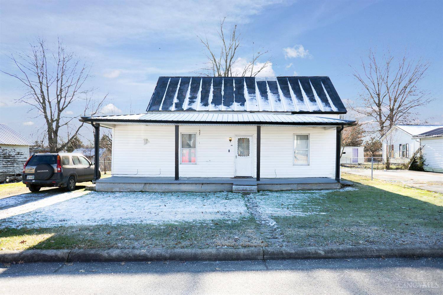 111 W 2nd St, Seaman, OH 45679
