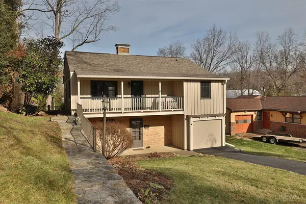 Wyoming, OH 45215,30 North Ave