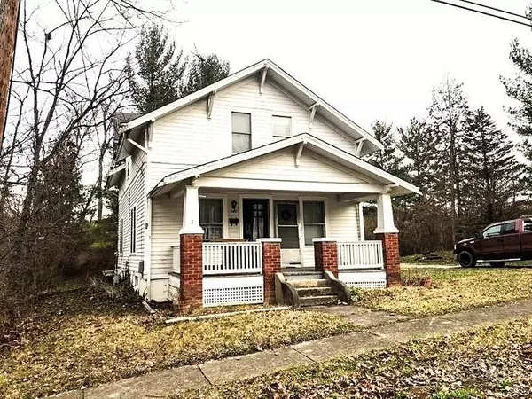 240 S Charity St, Bethel, OH 45106