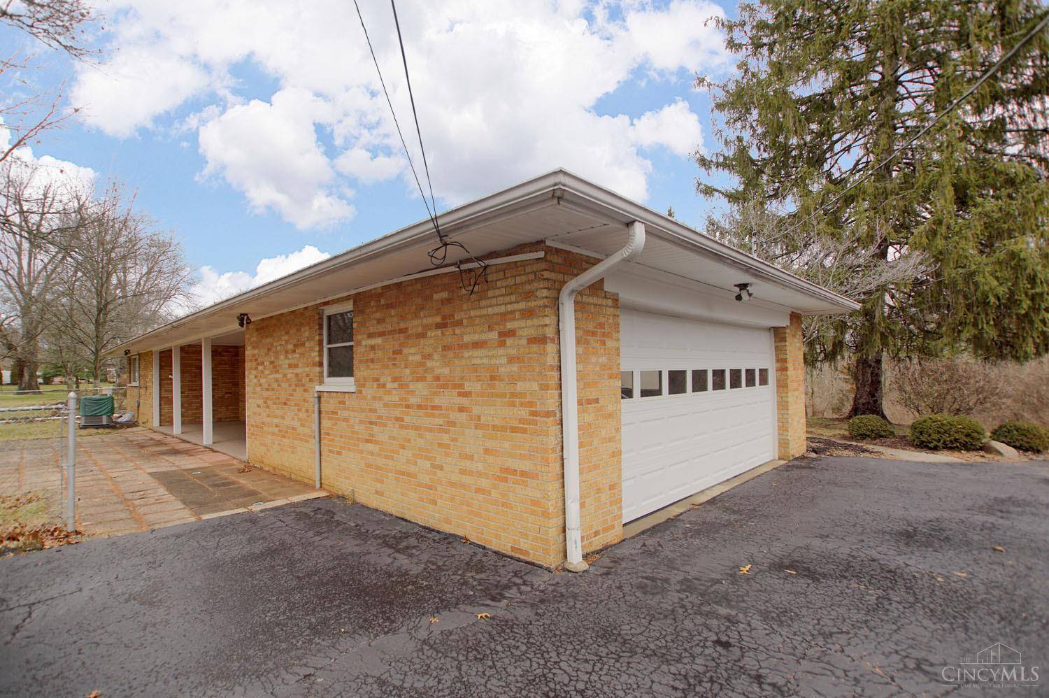 Blue Ash, OH 45242,5801 Donjoy Dr