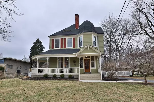 Wyoming, OH 45215,721 Burns Ave