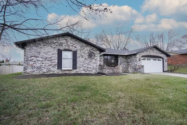 75 Sesame St, Springboro, OH 45066