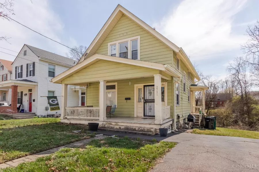 3711 Odin Ave, Cincinnati, OH 45213