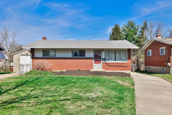 4092 Trebor Dr, Sycamore Twp, OH 45236