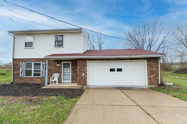 2547 N Middletown Eaton Rd, Wayne Twp, OH 45042