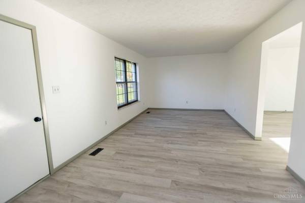 Wayne Twp, OH 45042,2547 N Middletown Eaton Rd