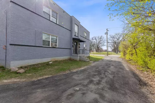 North College Hill, OH 45239,2084 W Galbraith Rd