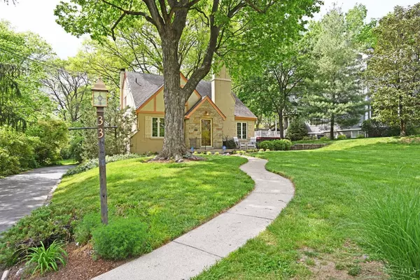 Wyoming, OH 45215,33 Burns Ave