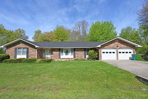 105 Hammerstone Way, Mt Orab, OH 45154