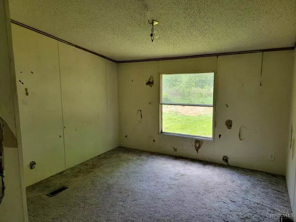 Sunman, IN 47041,9370 E Kammeyer Rd