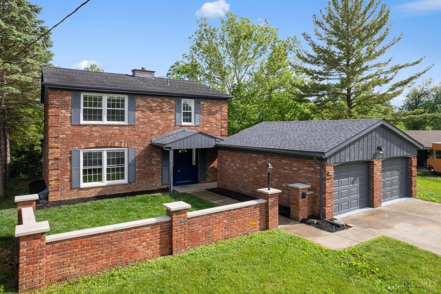 805 Endor Ct, Forest Park, OH 45240