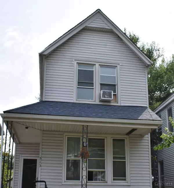 513 Lombardy St, Elmwood Place, OH 45216