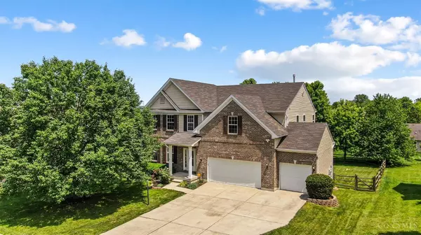 14 Ridge Wood Dr, Monroe, OH 45050