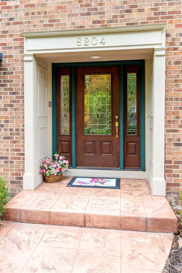 Sycamore Twp, OH 45249,8204 Pinecove Ct