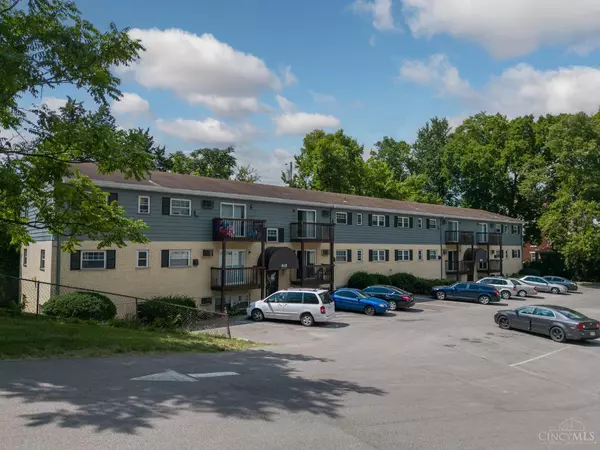 Cincinnati, OH 45205,811 Rosemont Ave